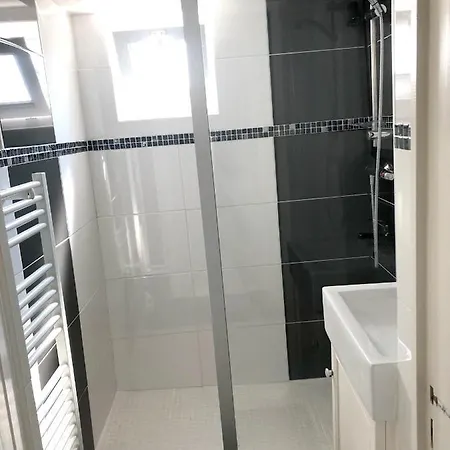 Διαμέρισμα De 2 Chambres A Michel Chef Chef A 300 M De La Plage Avec Terrasse Amenagee